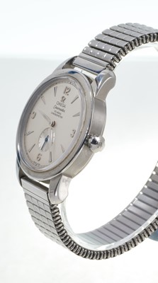 Lot 761 - Gentlemen's Omega Seamaster London Olympics watch in box with papers