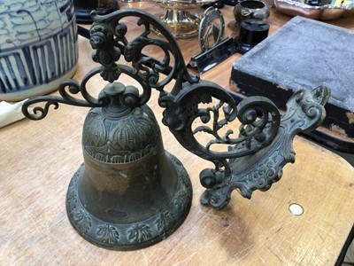 Lot 5076 - Victorian cast brass doorbell with scrollwork decoration