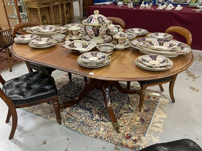 Lot 1255 - Unusual George IV mahogany pedestal extending dining table