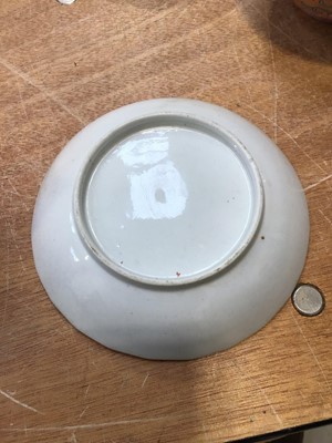 Lot 5083 - A mixed group of ceramics to include a 19th century Chinese blue and white bottle vase, a prunus vase etc, together with two modern bookends