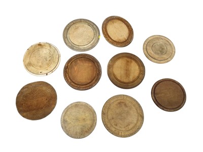 Lot 5201 - Group of vintage carved bread boards
