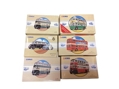 Lot 1852 - Corgi diecast models including Double Decker buses & Coaches, all boxed (17)