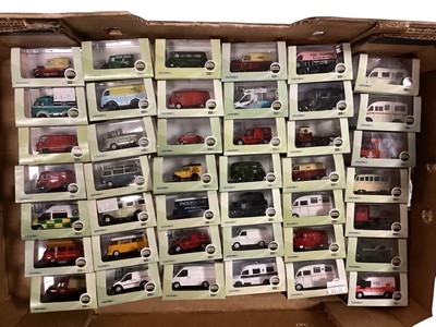 Lot 1868 - Oxford 1:76 scale Commercials & Omnibus, in display boxes (approx.90)
