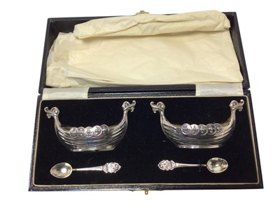 Lot 485 - Pair 1930s silver salts modelled as Viking ships, with glass liners
