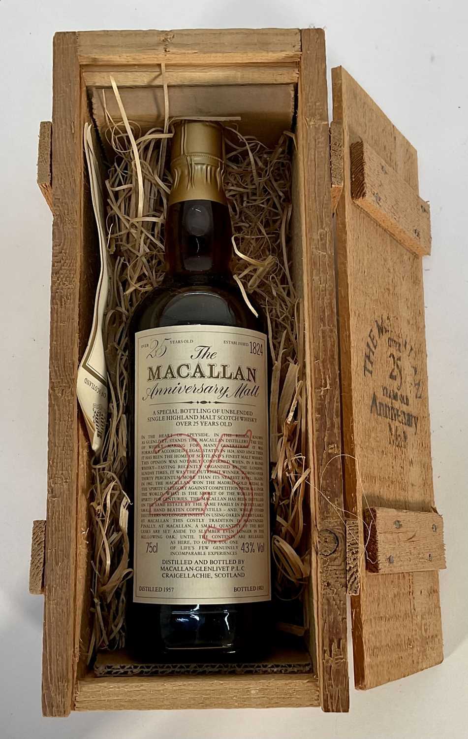 Lot 8 - One bottle, The Macallan 25 year old Anniversary Malt, distilled 1957 and bottled 1983, 75cl., 43%, OWC