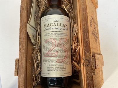 Lot 8 - One bottle, The Macallan 25 year old Anniversary Malt, distilled 1957 and bottled 1983, 75cl., 43%, OWC
