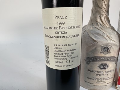 Lot 10 - Chivas Regal 12 year old whisky in original box, together with a bottle of Rudolf Muller Trocken Beeren Auslese, Pfalz 1999 (2)