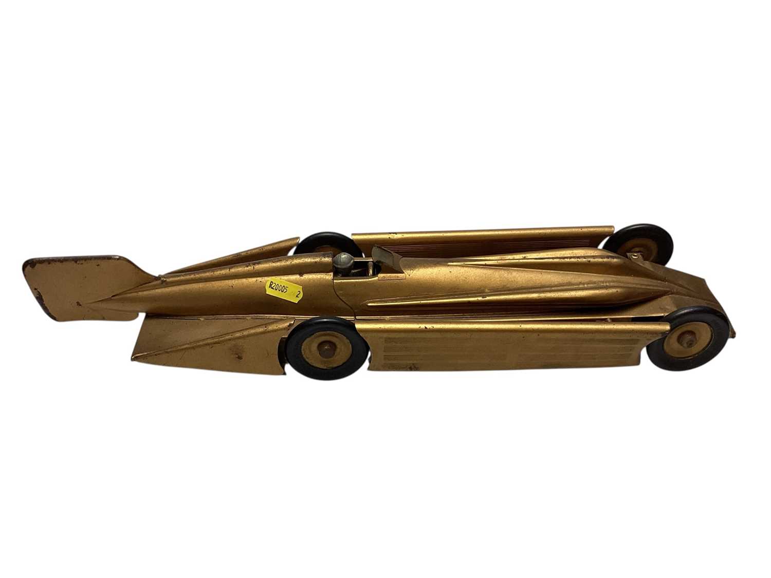 Lot 2044 - 1930s Kingsbury Motor Driven racing car, made in USA, painted gold, with Dunlop tires