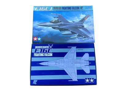 Lot 1907 - Tamiya 1:32 scale Lockheed Martin F16CJ Fighting Falcon, boxed 60315 (1)