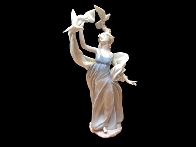 Lot 2213 - Lladro porcelain figure - New Horizons, no. 6570, 38.5cm high