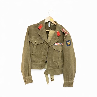 Lot 815 - 1949 Pattern British Major Generals battle dress blouse and trousers with webbing belt