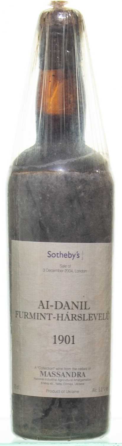 Lot 14 - Ai Danil Liqueur Red, Collection of the Tsar, 1901