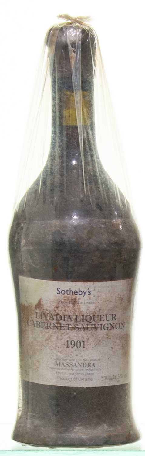 Lot 16 - Liqueur Cabernet Sauvignon 1901