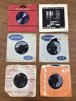 Lot 5121 - Group of singles to include Jim Reeves, ABBA and others
