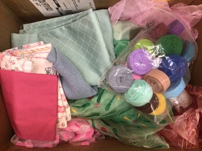 Lot 2557 - 4 boxes of crafting materials