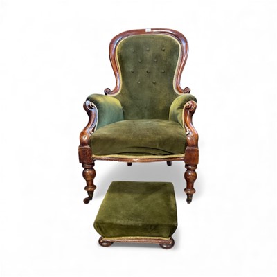 Lot 5347 - Late Victorian mahogany spoonback chair and footstool (2)