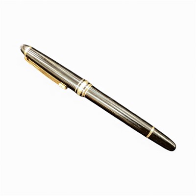 Lot 129 - Montblanc Meisterstuck fountain pen, the 14K nib numbered 4810
