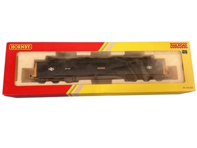 Lot 2022 - Hornby OO Gauge LNER 0-6-0T Class j83 tank locomotive 9833, boxed R3120X (x2) and BR Class 55 diesel St Paddy 55001, boxed R2879 (3)