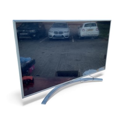 Lot 5184 - LG 43" Flatscreen television with remote control, model number 43UN81006LB