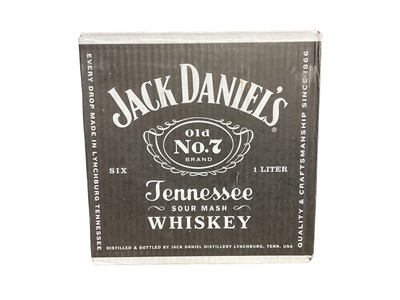 Lot 43 - Six bottles, Jack Daniel's Old No. 7 Tennessee Whiskey, 40% Vol, 1 litre x 6 (sealed box)