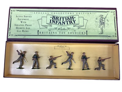 Lot 2064 - Britains diecast British Infantry & Somersetshire Light Infantry, boxed (2)