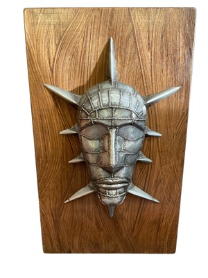 Lot 3046 - Contemporary steel and wood sculpture by Peter Martin - Sun god