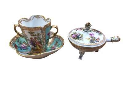 Lot 5049 - Early 20th Dresden copy of a Meissen cup and saucer, together with a Meissen cup and cover, (2).