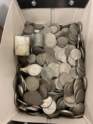 Lot 490 - G.B. - Mixed cupro-nickel & brass coinage, estimated weight 15-20 kilos (Qty)