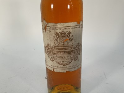 Lot 68 - One bottle, Chateau Filhot Sauternes 1975