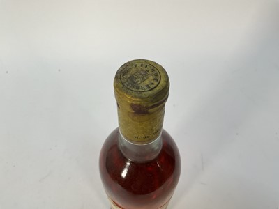 Lot 68 - One bottle, Chateau Filhot Sauternes 1975