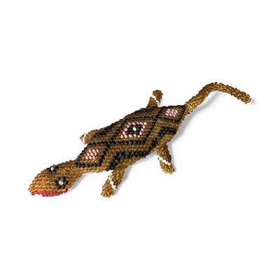 Lot 751 - First World War Ottoman Turkish Prisioner of War Beadwork lizard, dated 1916 to underside, 21cm in length