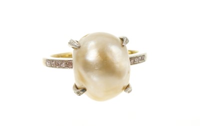 Lot 470 - Early 20th century baroque pearl and diamond ring