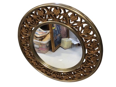 Lot 5289 - Large gilt round mirror