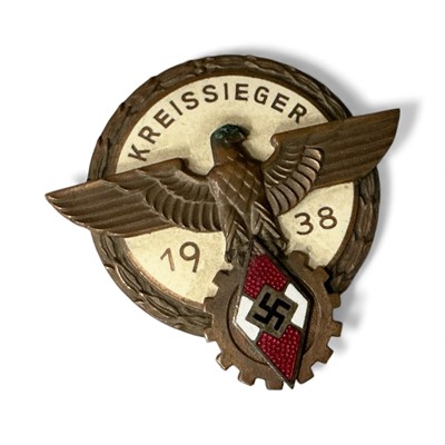Lot 757 - 1930's Nazi German Hitler Youth 1938 Kreissieger Award Badge, with broad pin backing and makers name to reverse.