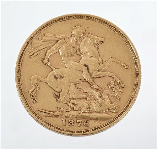 Lot 549 - Victorian gold sovereign - 1876