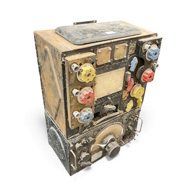 Lot 817 - Second World War Radio unit/s 'TR11' - 54/53 - as used on WW2 RAF bombers