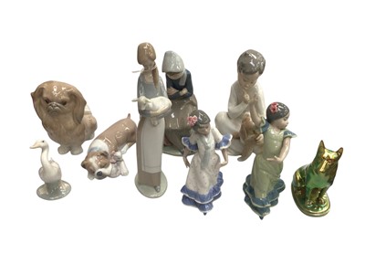 Lot 2354 - Group of Lladro porcelain figures and animals including Lolita Flamenco dancer, Pekingese dog etc