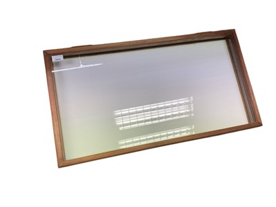 Lot 3004 - Contemporary glazed table top collectors cabinet with hinged cover, 77 x 42cm