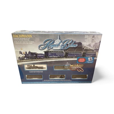 Lot 1949 - Bachmann N Gauge Royal Blue including 4-4-0 American steam tender locomotive and Old Time coaches, sealed box K100726 (1)