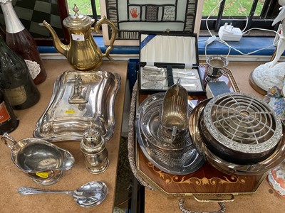 Lot 40 - Small group of silver plated wares.