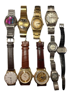 Lot 312 - Group of ten vintage and later wristwatches to include a 1970s Citizen stainless steel watch with a rainbow effect dial and prismatic glass