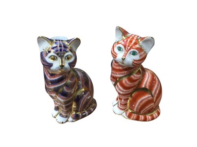 Lot 5133 - Two Royal Crown Derby cat paperweights