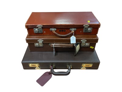 Lot 3087 - Collection of Masonic jewels and regalia to include some silver and gilt metal examples, contained in three cases and a box, (4).