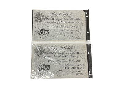 Lot 518 - G.B. - Mixed banknotes to include white £5 notes Mahon, London 1927 x 3 VF and Page £1 green notes circa 1970 x 3 VF-EF (6 banknotes)