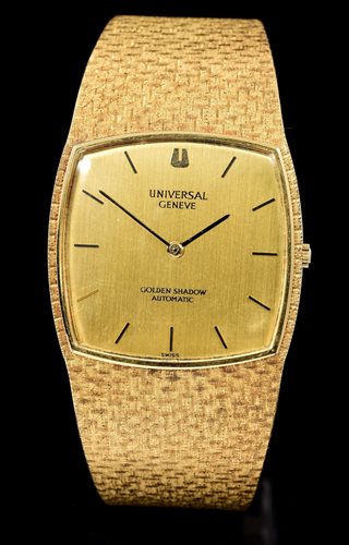 Lot 603 - 1970s gentlemen's Universal Geneve Golden...