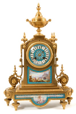Lot 650 - Good quality 19th century French ormolu and porcelain mounted mantel clock