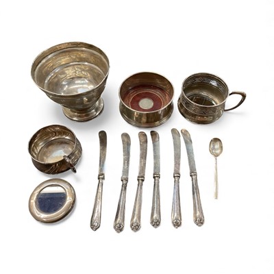 Lot 909 - Group of silver