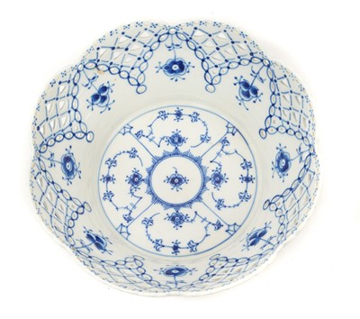 Lot 76 - Suite of Royal Copenhagen onion pattern porcelain