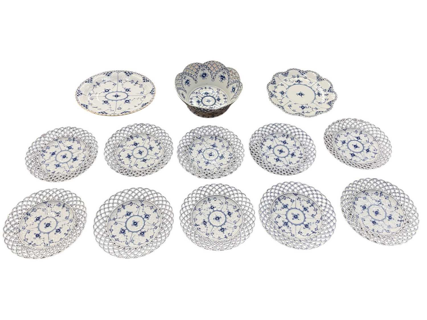 Lot 76 - Suite of Royal Copenhagen onion pattern porcelain