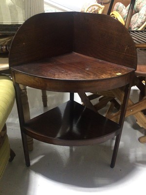 Lot 5325 - Georgian mahogany two tier corner washstand